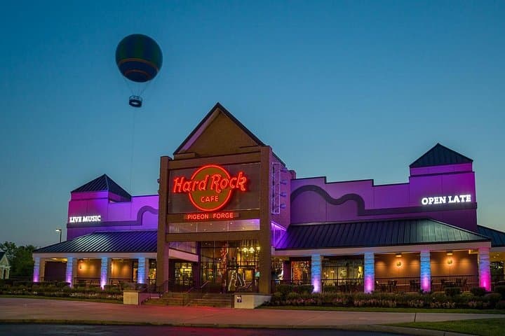 Hard Rock Cafe Pigeon Forge: Prix-Fixe Meal Near the Smokies