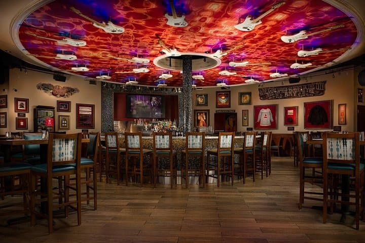 Hard Rock Cafe San Francisco: Classic American Menu at Fisherman's Wharf photo 4