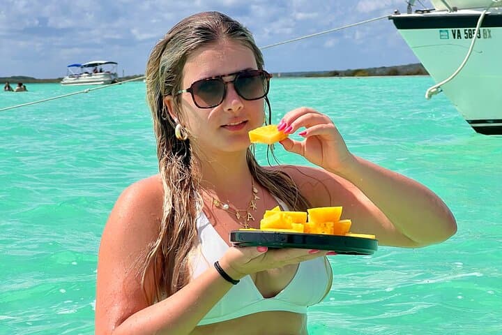 Private Chacchoben Ruins and Bacalar Lagoon Tour from Costa Maya photo 3