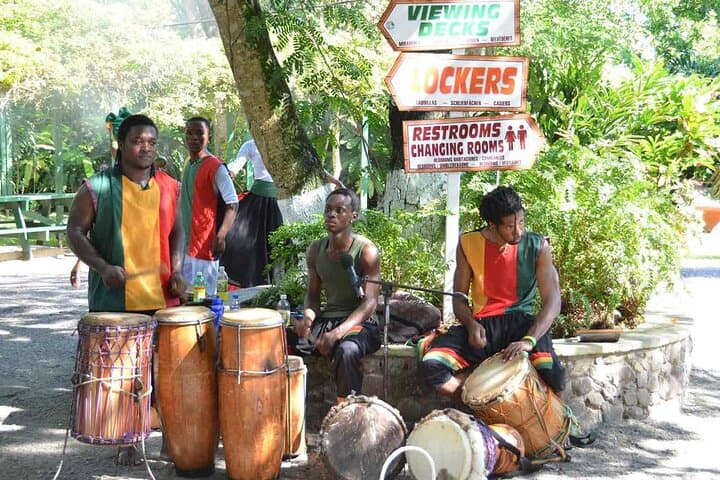 Nine Mile Bob Marley Tour from Ocho Rios: Rastafari Culture & Scenic Fern Gully Drive photo 2