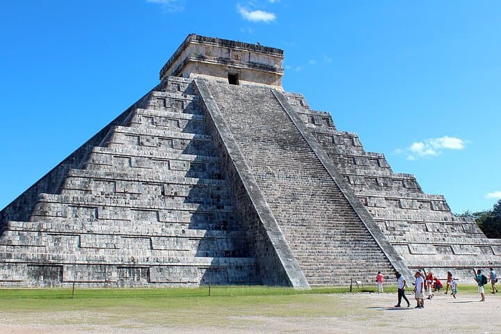 Chichen Itza and Izamal: Private Day Tour to the Archaeological Site and the Yellow City photo 3