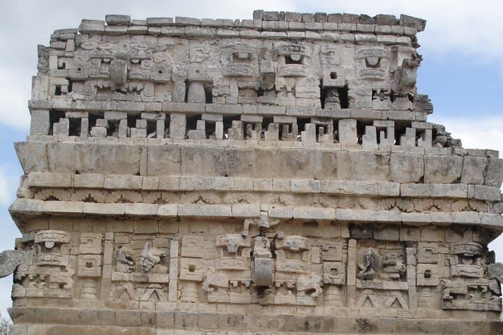 Explore Chichén Itzá and Swim Tsukan Cenote: Private Day Tour from Mérida photo 6