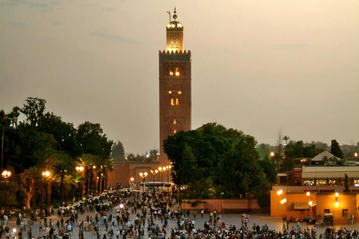 Half-Day Private Marrakech Medina Tour: Luxurious Car Pickup & Guided Medina Walk