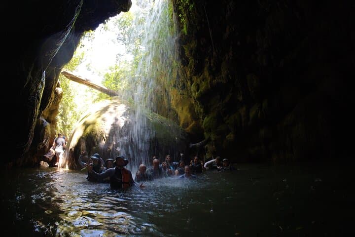 Charco Azul & Arenales Cave River Adventure in Puerto Rico photo 4