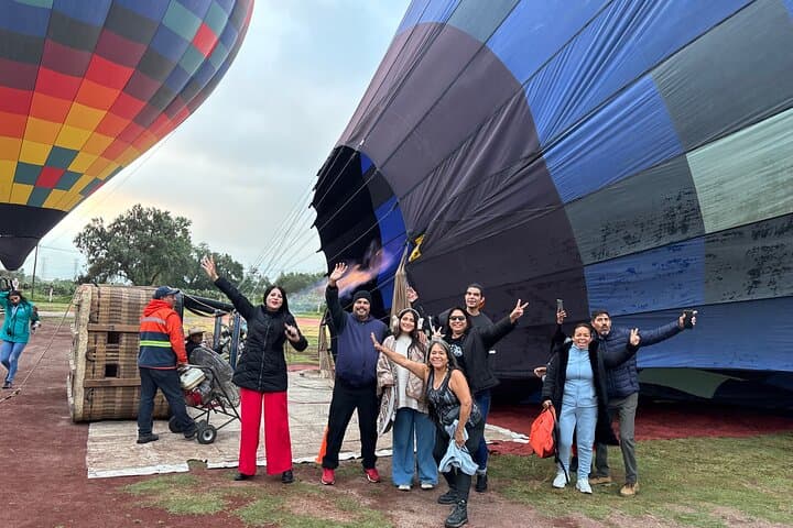 Sunrise Hot-Air Balloon Over Teotihuacan with Cave Breakfast and Pyramid Visit photo 4