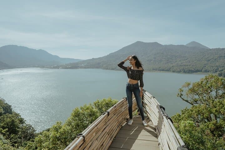 North Bali Twin Waterfalls, Luwak Coffee & Ulun Danu Temple Day Tour photo 4