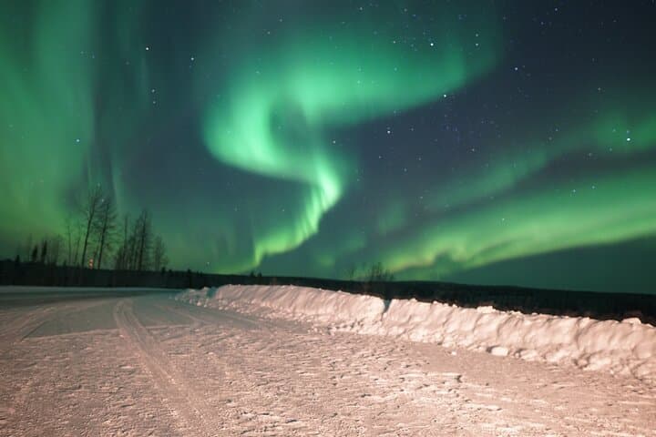 Guaranteed Northern Lights Chase from Rovaniemi: All-Night Aurora Hunt photo 3