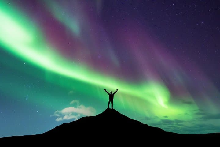 Reykjavík Northern Lights Chase in a 4x4 Sprinter — Aurora Chase Tour