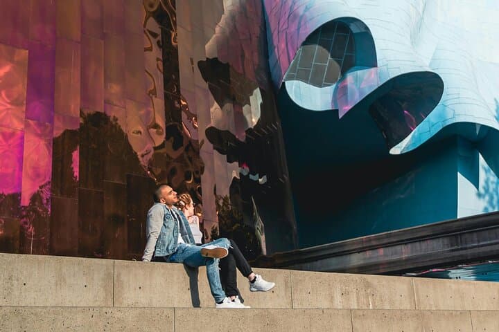 Private Skip-the-Line Tour at MoPOP Seattle: Insider Guide to the Museum of Pop Culture