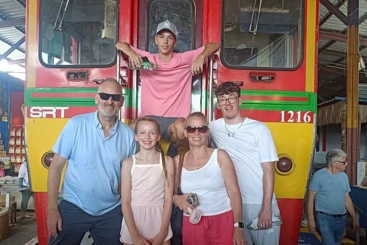 Bangkok Private Floating Market & Mae Klong Railway Full-Day Tour photo 3