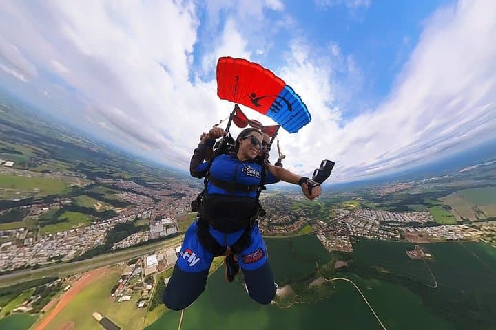 360-Degree Parachute Jump in Boituva — Tandem Skydiving in Brazil's Parachute Capital