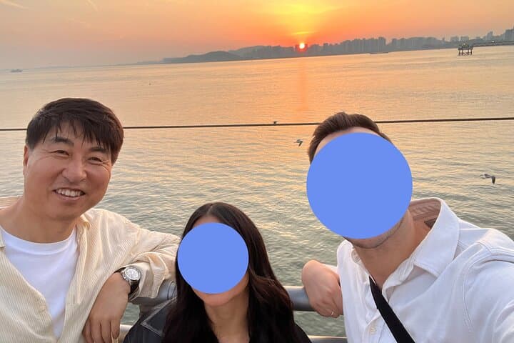 Custom Private Seoul Tour: Personalized Vehicle & Local Guide