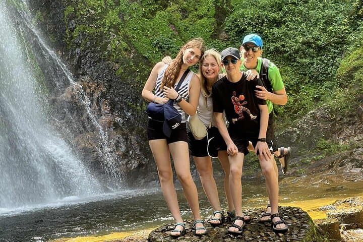 Sapa Trekking: Silver & Love Waterfalls, Sin Chai Village and Ô Quy Hồ Pass