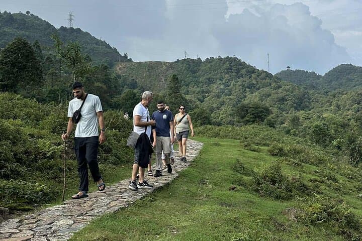Sapa Trekking: Silver & Love Waterfalls, Sin Chai Village and Ô Quy Hồ Pass photo 4