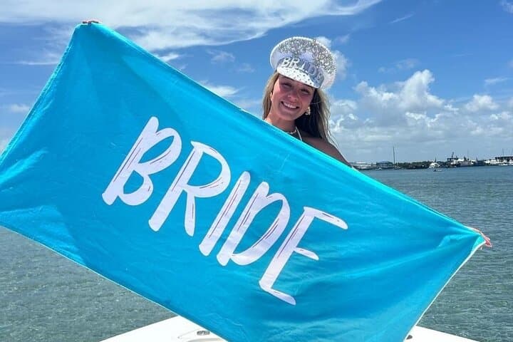 West Palm Beach Boat Charter: Cruising, Sandbars & Fishing Around Peanut Island photo 6