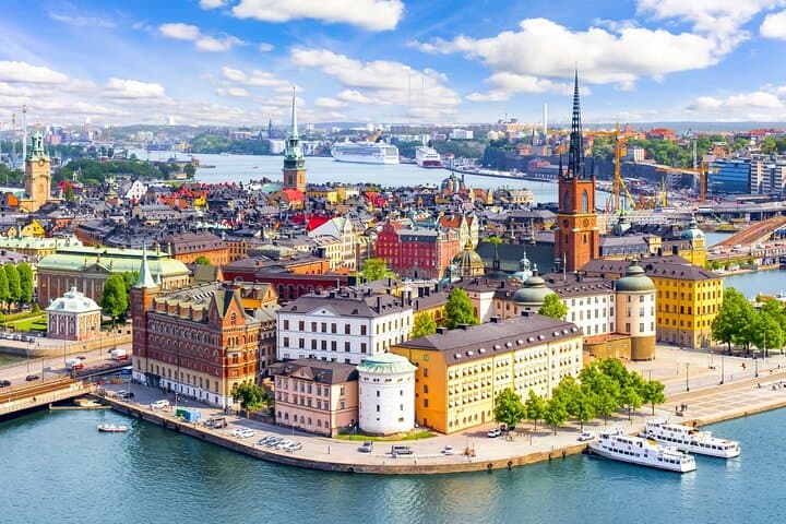 Stockholm Private Tour from Cruise Port: Vasa, Gamla Stan & City Hall in One Day photo 2