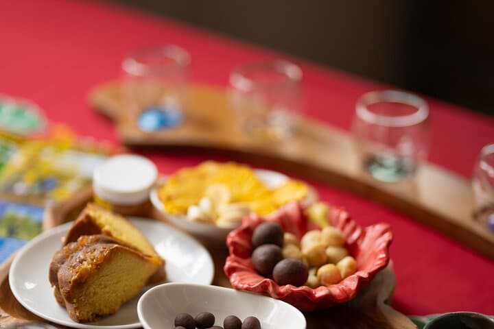 Deluxe Kona Coffee Tasting Experience: Five-Farm Kona Coffee Flight photo 3