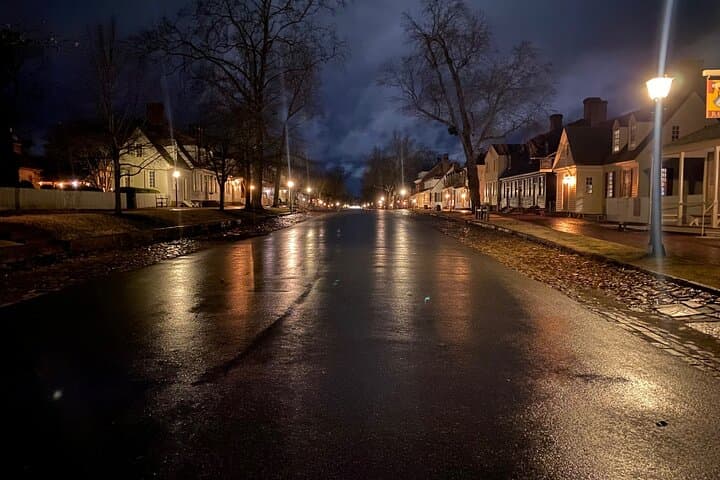 Forgotten Spirits of Williamsburg: Evening Ghost Walk on Duke of Gloucester photo 2