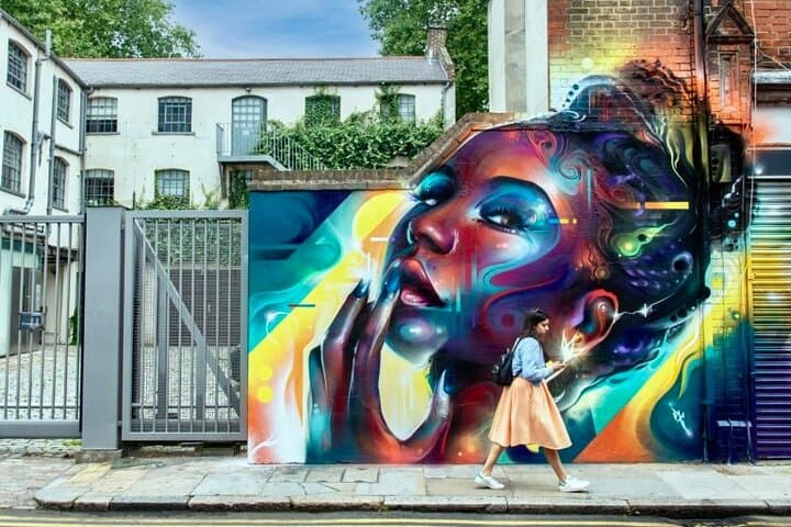 East End Private Walking Tour in London — Shoreditch Street Art & Markets