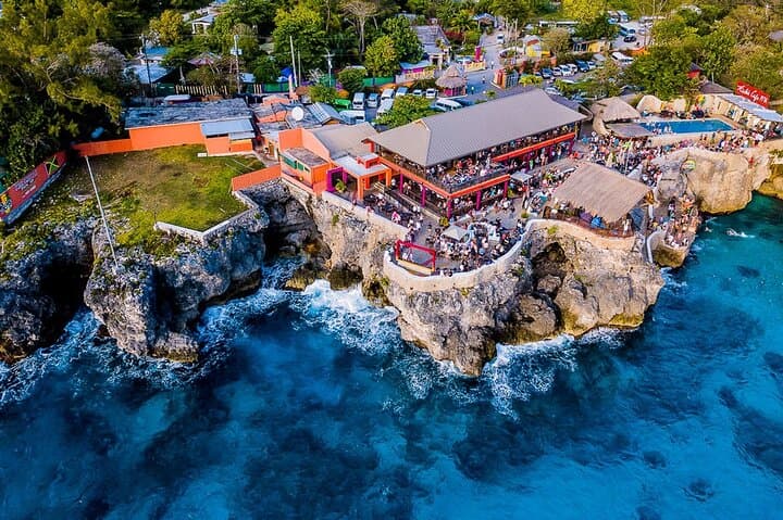 Negril Seven Mile Beach & Rick's Cafe Sunset Tour from Montego Bay