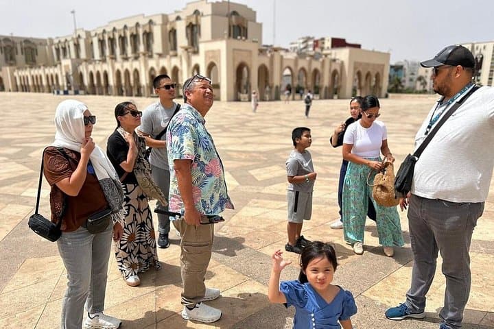Casablanca Highlights: Hassan II Mosque, Corniche & Habous Quarter Guided Tour photo 4