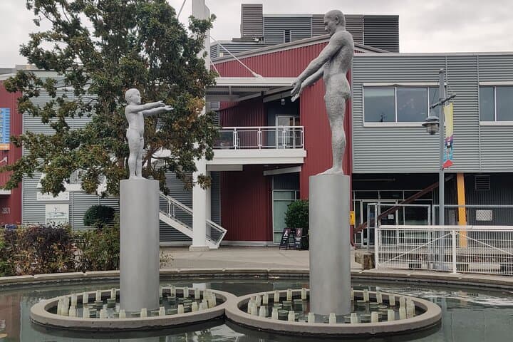 Essential Seattle Walking Tour: 2-Hour Art & History Walk from KEXP photo 6