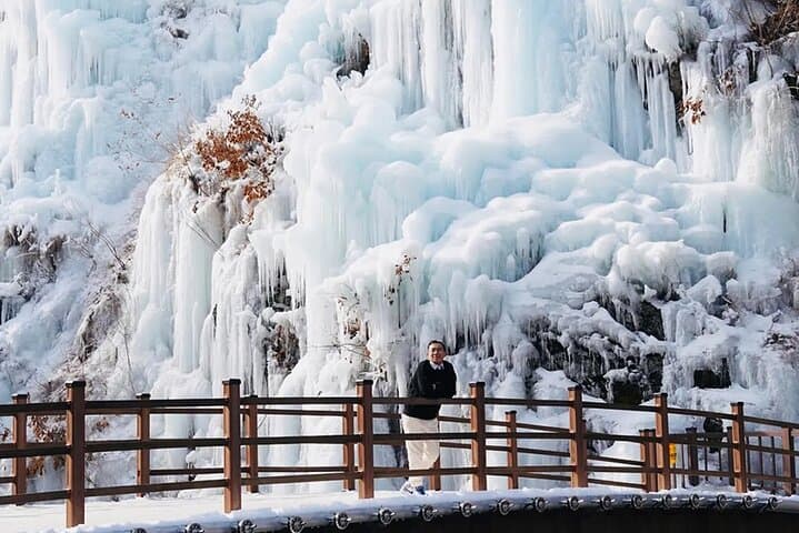 Elysian Gangchon Ski Resort & Eobi Ice Valley Day Trip from Seoul photo 2