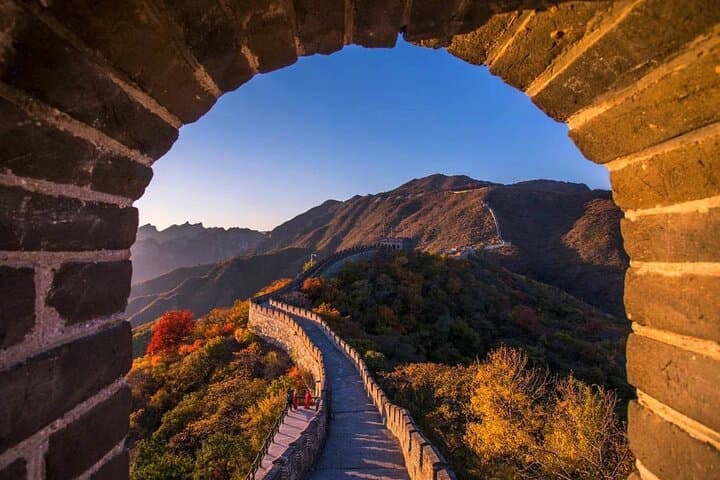Mutianyu Great Wall Private Tour with Fluent English Driver — Round-Trip Transfer & Skip-the-Line photo 2