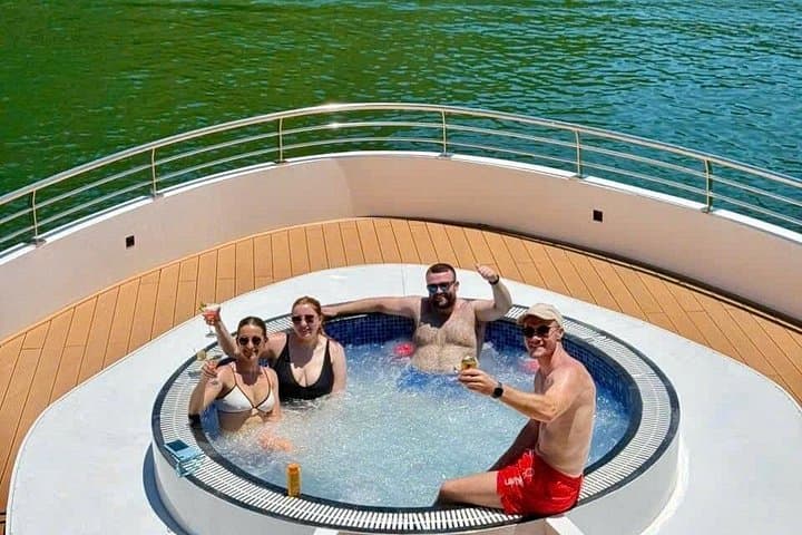 Luxury Lan Ha Bay Day Cruise with Viet Hai Cycling & Kayaking photo 2