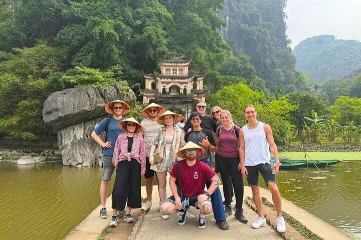 Ninh Binh Day Trip from Hanoi: Mua Cave Views, Tam Coc Boat & Bich Dong Pagoda photo 3