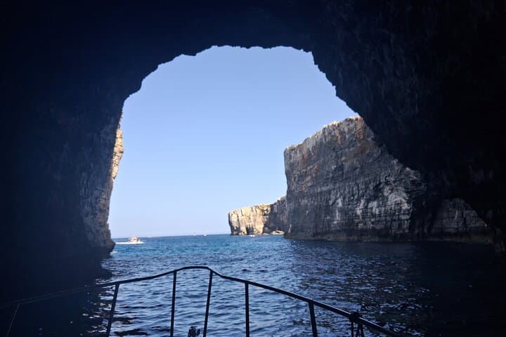 Blue Lagoon & Crystal Lagoon: 4-Hour Private Boat Charter from Malta photo 3
