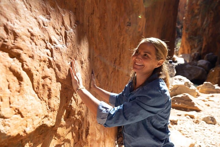 West MacDonnell Ranges Day Trip: Standley Chasm, Ormiston & Ellery Creek photo 3