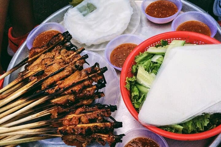 Hoi An Vespa Food Tour — Evening Vespa Street Food Ride Through Ancient Town photo 5