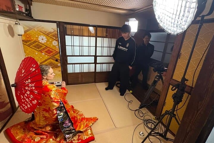 Samurai, Ninja & Geisha Video Shoot at Tokyo Tower — Costume Experience with Keepsake Video photo 6