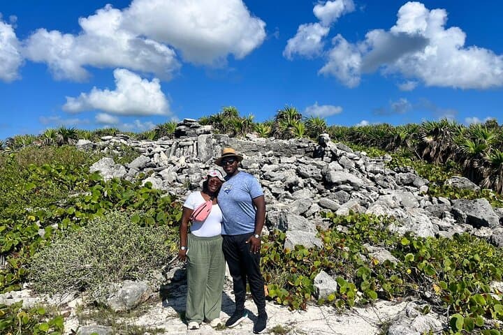 Private Mayan Ruins & Cenote Tour with Mexican Picnic in Cozumel