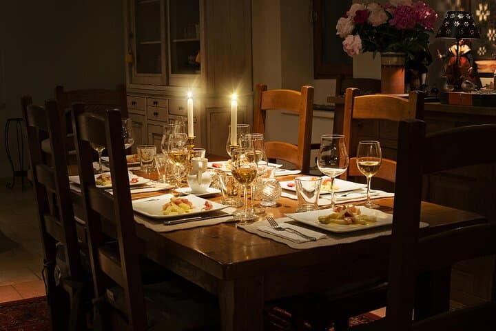 Customized Dining Tour in Bucharest: Personalized Culinary Experience & Restaurant Reservations