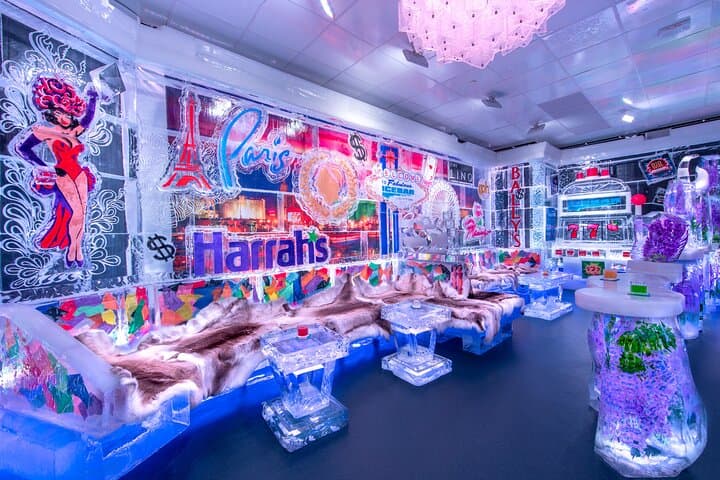 Inside Minus5 Ice Bar at The LINQ: A Chilling Las Vegas Experience photo 3