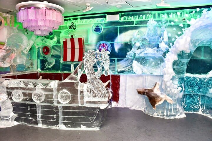 Inside Minus5 Ice Bar at The LINQ: A Chilling Las Vegas Experience