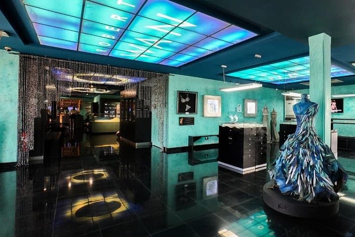 Papeete City Tour & Robert Wan Pearl Museum — Half-Day Cultural Walk photo 1