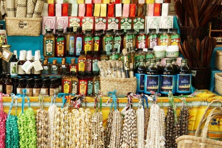 Papeete City Tour & Robert Wan Pearl Museum — Half-Day Cultural Walk photo 2