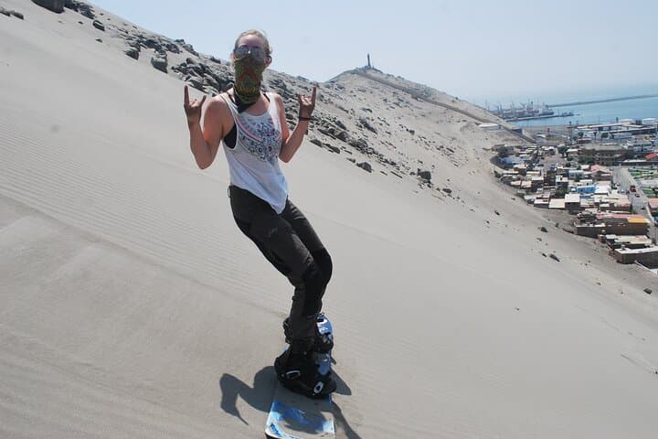 Sandboarding Salaverry: Dune Surfing Near Trujillo with Ocean Views photo 3