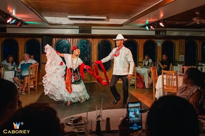 Cabo San Lucas Sunset Dinner Cruise — Premier Dinner with Live Music & Open Bar photo 3