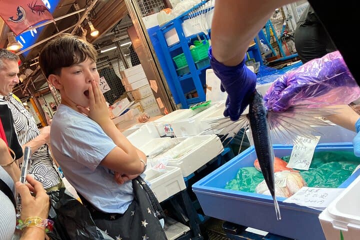 Yokohama Fish Market Tour: Learn Sushi-Grade Fish with a Licensed Guide photo 5
