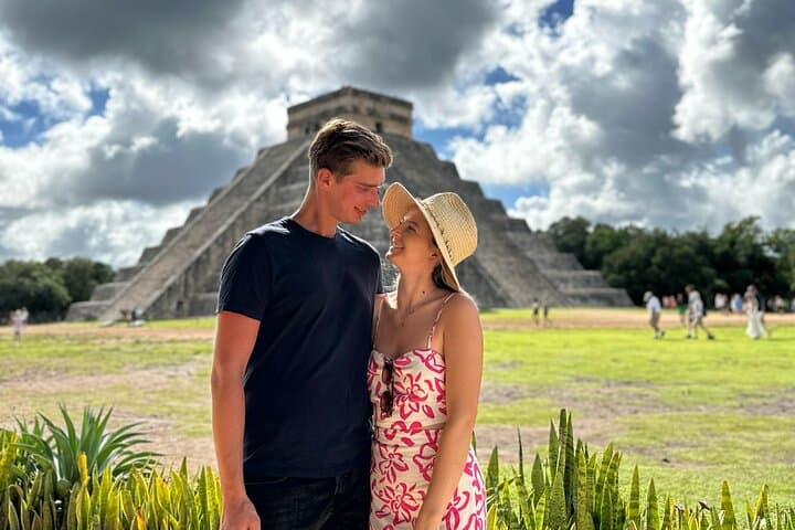 Early-Access Chichen Itza and Two Cenotes Day Trip from Valladolid photo 2