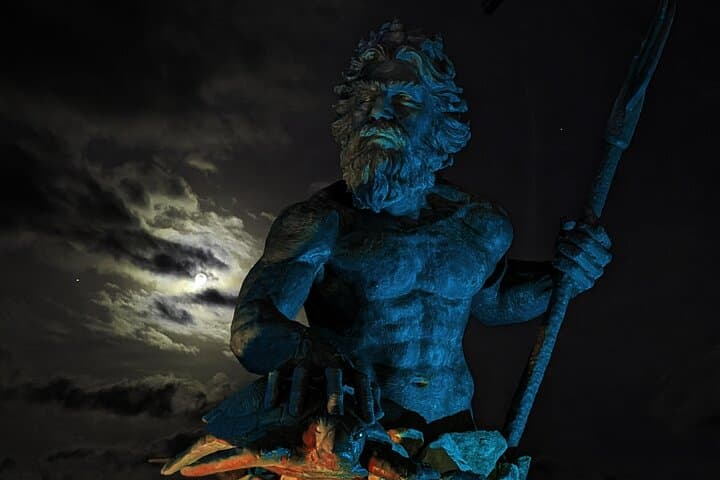Virginia Beach Boardwalk True Crime Walking Tour photo 6