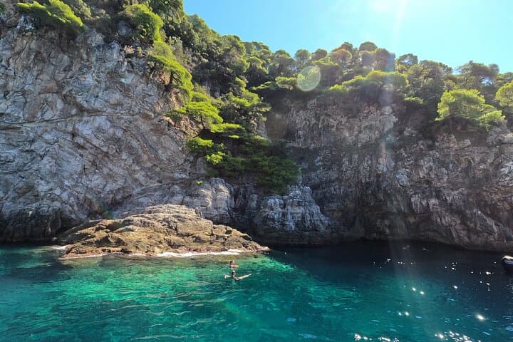 Dubrovnik Blue Cave & Elaphiti Islands Day Cruise with Brunch photo 4