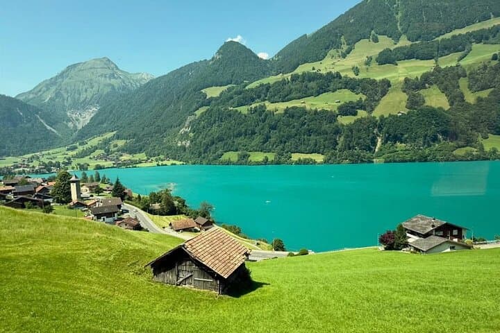Day Trip from Zurich to the Swiss Alps: Lauterbrunnen, Beatus Caves & Grindelwald photo 6