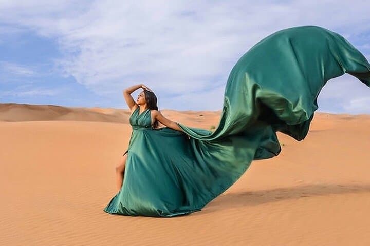 Dubai Flying Dress Photoshoot: Private Luxury Shoot in Desert, Beach & City photo 3