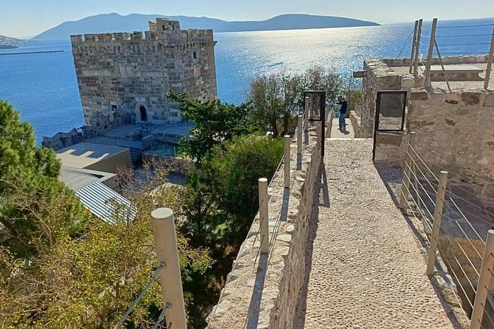 Private Bodrum City Tour for Cruisers — Castle, Underwater Museum & Myndos Gate photo 2