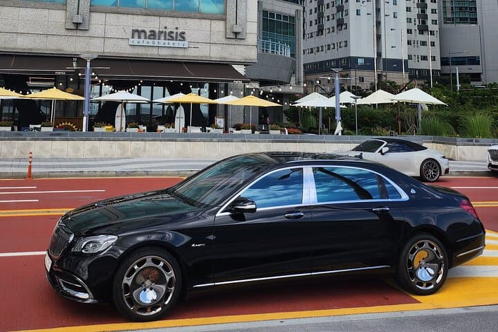 Seoul Private Tour: Mercedes‑Maybach S‑Class Luxury Chauffeur photo 4